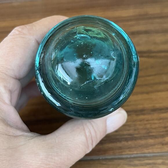 Vintage Hemingray No 9 Glass Insulator Aqua Blue - Picture 3 of 7